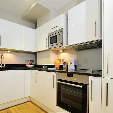 Апартаменты Entire London Studio With Kitchenette Экстерьер фото